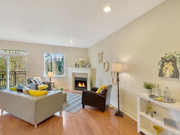 2nd image of 5563 Lakemont Blvd SE APT 1305