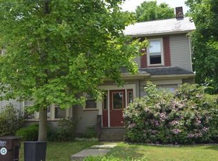 218 College Ave #2, Grove City, PA 16127