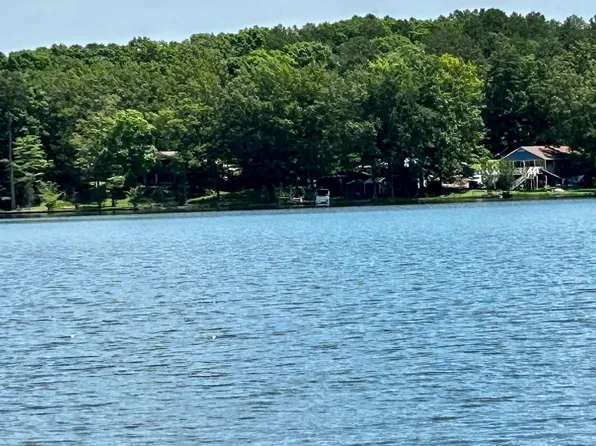204 Huckleberry Dr, Middleton, TN 38052