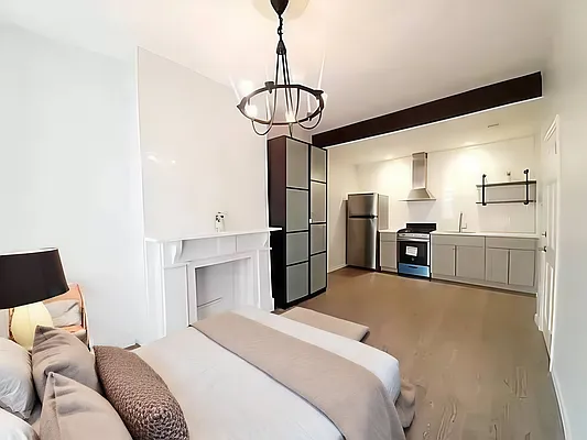 Rented by Brooklyn Property Group LLC | media 12