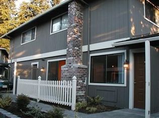 2131 SW 318th Pl APT C, Federal Way, WA 98023