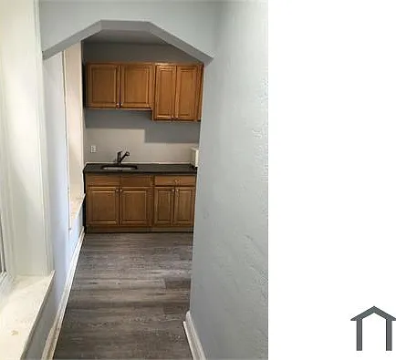 5229 Germantown Ave #3 — Photo 2