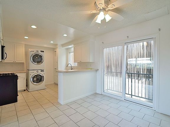 4th image of 501 N Irena Ave #817