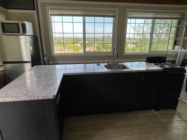 19122 1/2 Clymer St #1/2, Porter Ranch, CA 91326