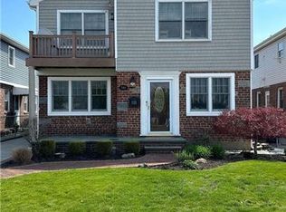 554 E Park Ave, Long Beach, NY 11561