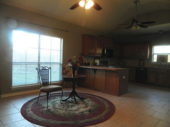 3rd image of 43164 Cypress Bend Ave