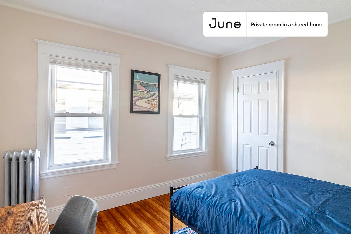 Building Photo - 21 Easton St #B