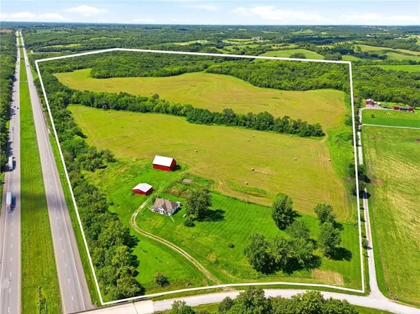 County Road 370, Savannah, MO 64485