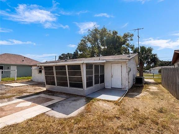5th image of 2412 ARCADIA ROAD