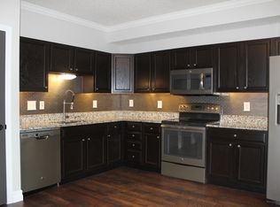 3222 Rue Royale APT 2, Saint Charles, MO 63301