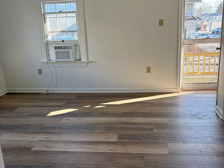 1714 Market St #B — Photo 4