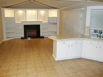 3rd image of 7359 Patero Cir