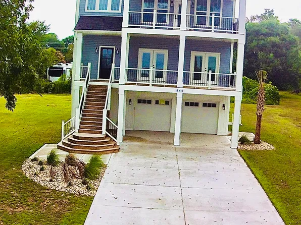 444 Pearson Circle, Newport, NC 28570