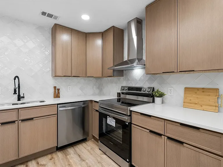 9255 Crimnson Ct — Photo 21
