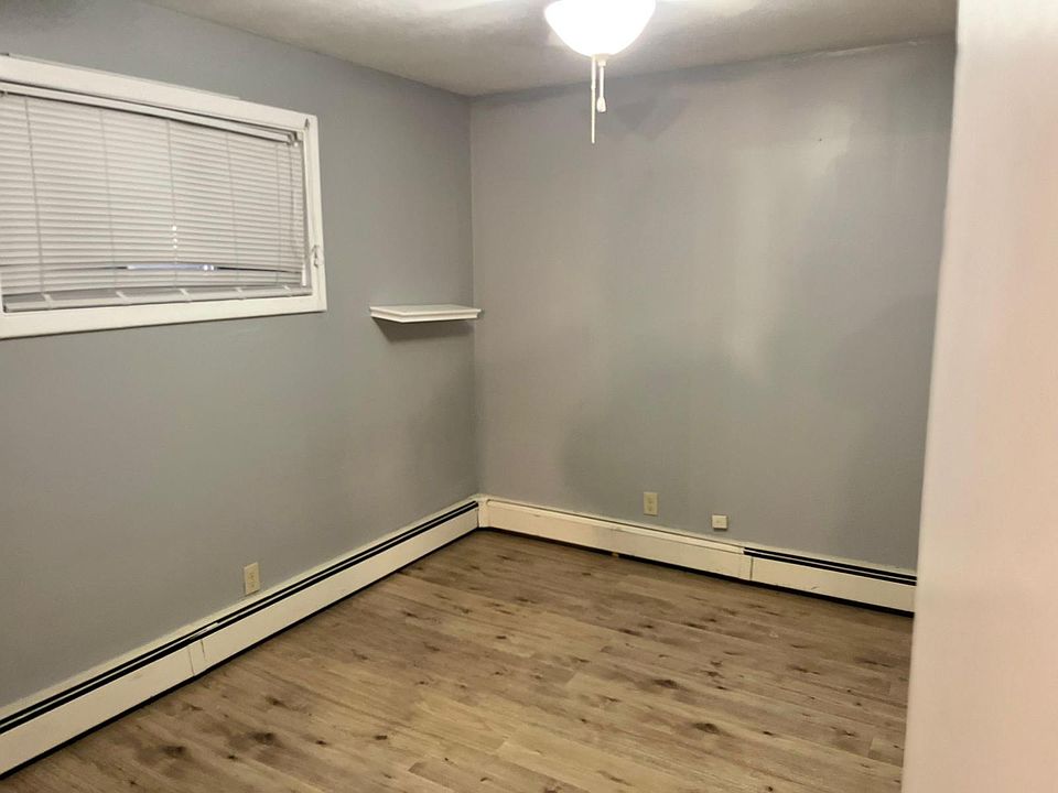 1st image of 85 Transit St APT 2