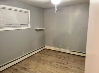 85 Transit St APT 2, Woonsocket, RI 02895