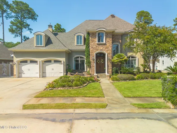 11474 Stanton Cir, Gulfport, MS 39503