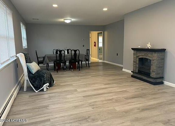 2nd image of 79 Barbados Drive S