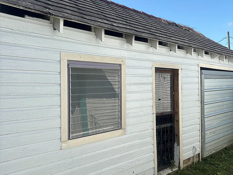 2515 Eagle St — Photo 31