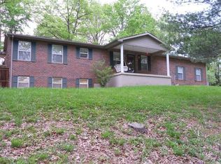 391 Dexterville Oak Ridge Rd, Morgantown, KY 42261