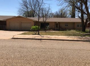 1214 E Harris St, Brownfield, TX 79316