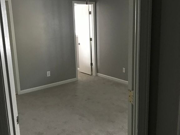 5th image of 401 Wesleyan Ter #401