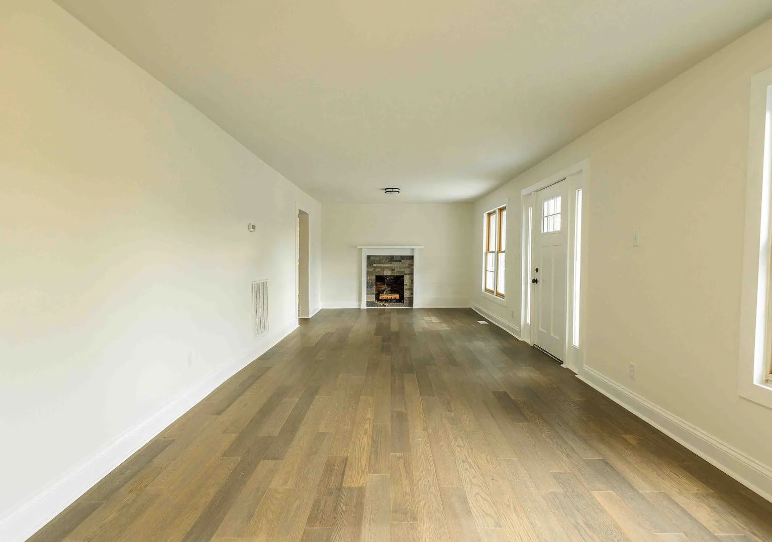 Coming Soon! 2/ 2 Home For Rent October 2026 — Photo 3