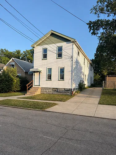 4019 Newark Ave Photo 1