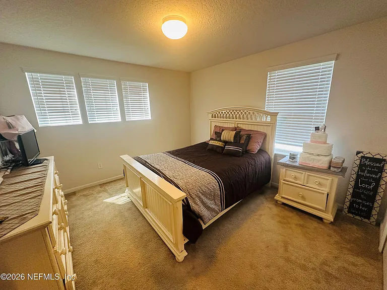 12573 Green Meadow Dr — Photo 35