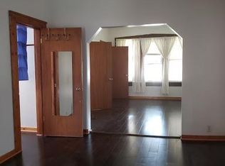 3318 S Seeley Ave, Chicago, IL 60608