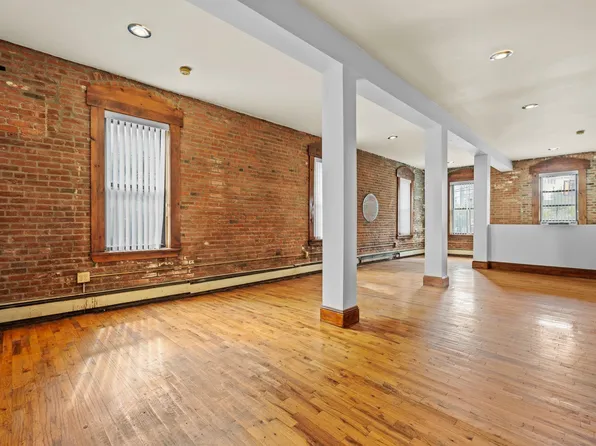 76 Jackson Street image 1 of 16