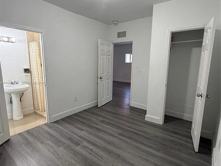 328 SW 15th Ave — Photo 9