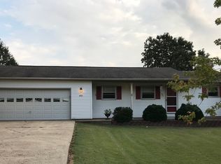 601 Moore St, Dexter, MO 63841