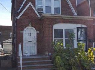 8430 Penelope Ave FL 1, Middle Village, NY 11379