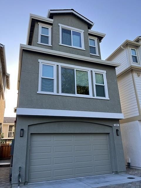 1st image of 184 W Rincon Ave