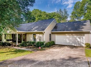641 Harvey Teague Rd, Winston Salem, NC 27107