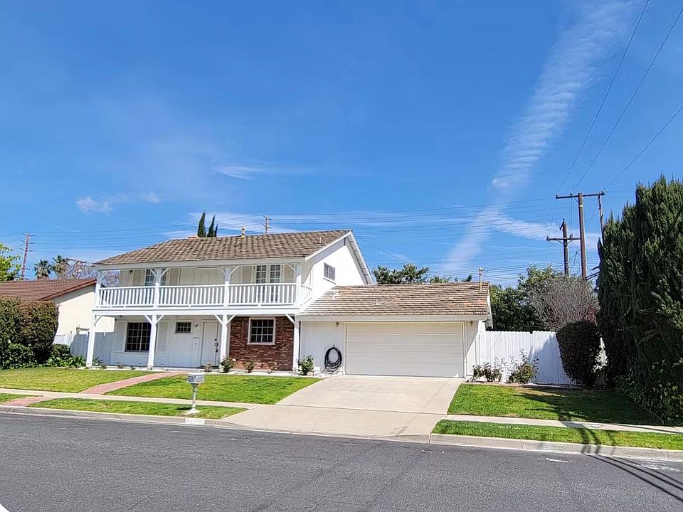 1st image of 1952 Burleson Ave