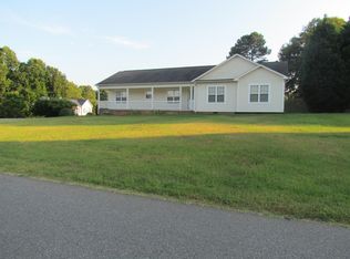 3079 Kay St, Conover, NC 28613