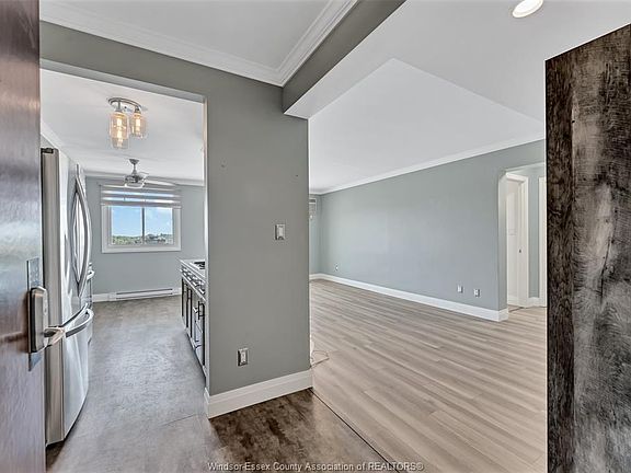 4th image of 120 Pickering Dr #809