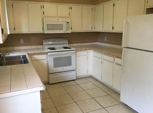 1115 Caliente Dr #1115, Jacksonville, FL 32211