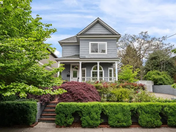 121 NE Fargo St, Portland, OR 97212