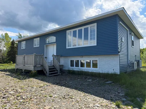 66 Main Street, Carmanville, NL A0G1N0