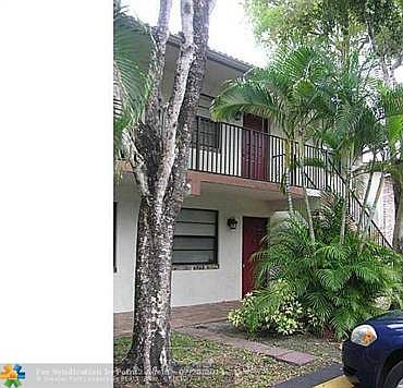 4th image of 1367 NW 94th Way #1367