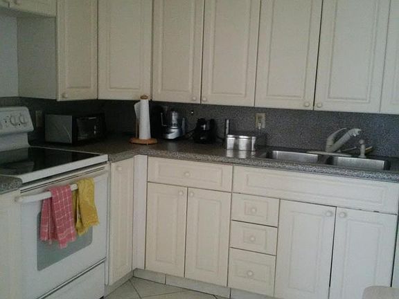 Home For Sale In Century Village