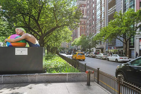 Rented by Sotheby's International Realty | media 13