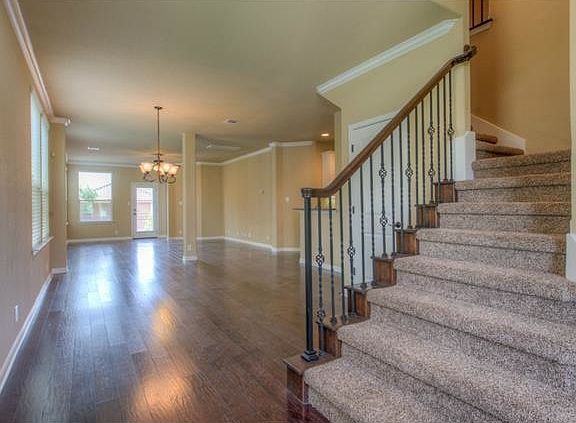 3rd image of 505 Meadowlark St APT A