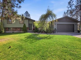 28504 N Cottonwood Rd, Chattaroy, WA 99003