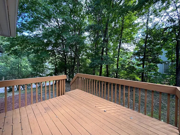 101 Queens Knoll Ct — Photo 25