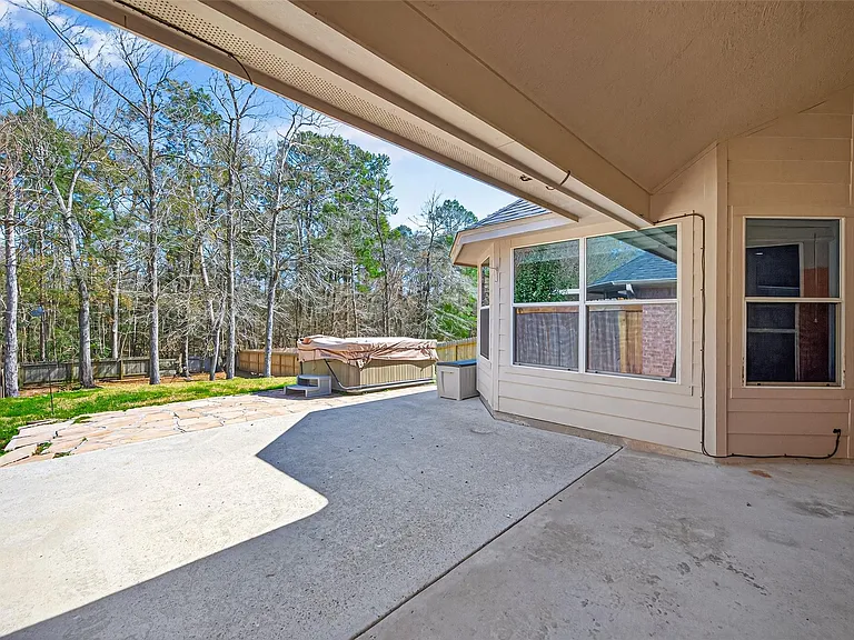 10542 Parkside Dr — Photo 32