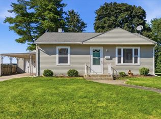 312 Hill St, Mount Morris, IL 61054